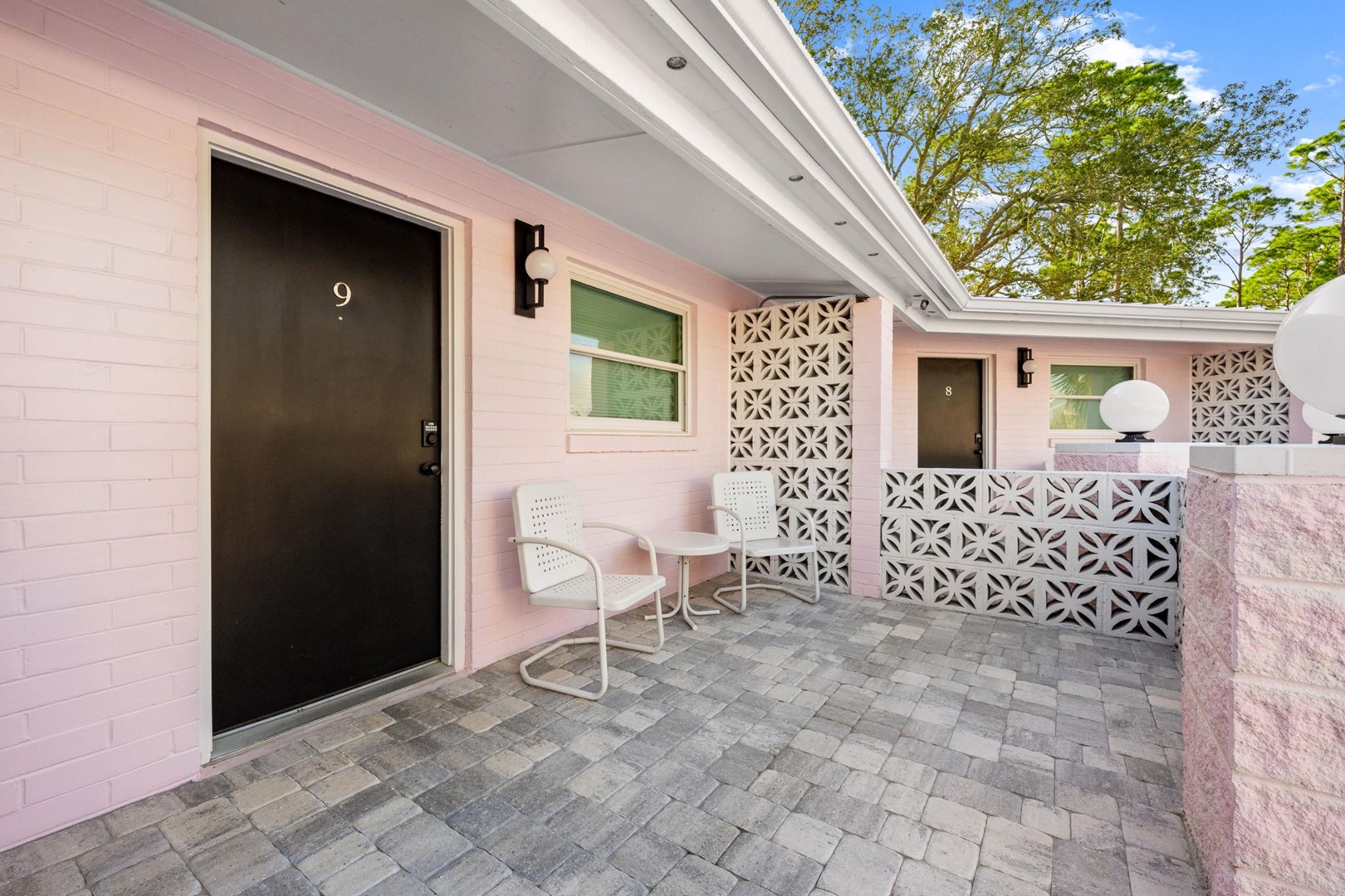 The Pink Flamingo - Felicia Dee 4