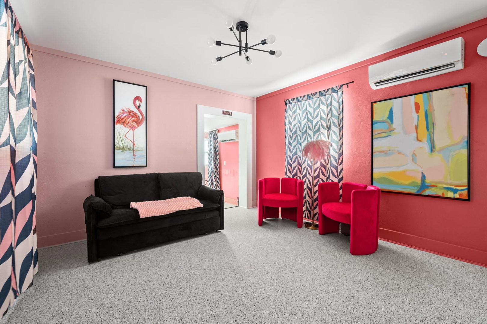 The Pink Flamingo - Miss Pinky La Rue 2