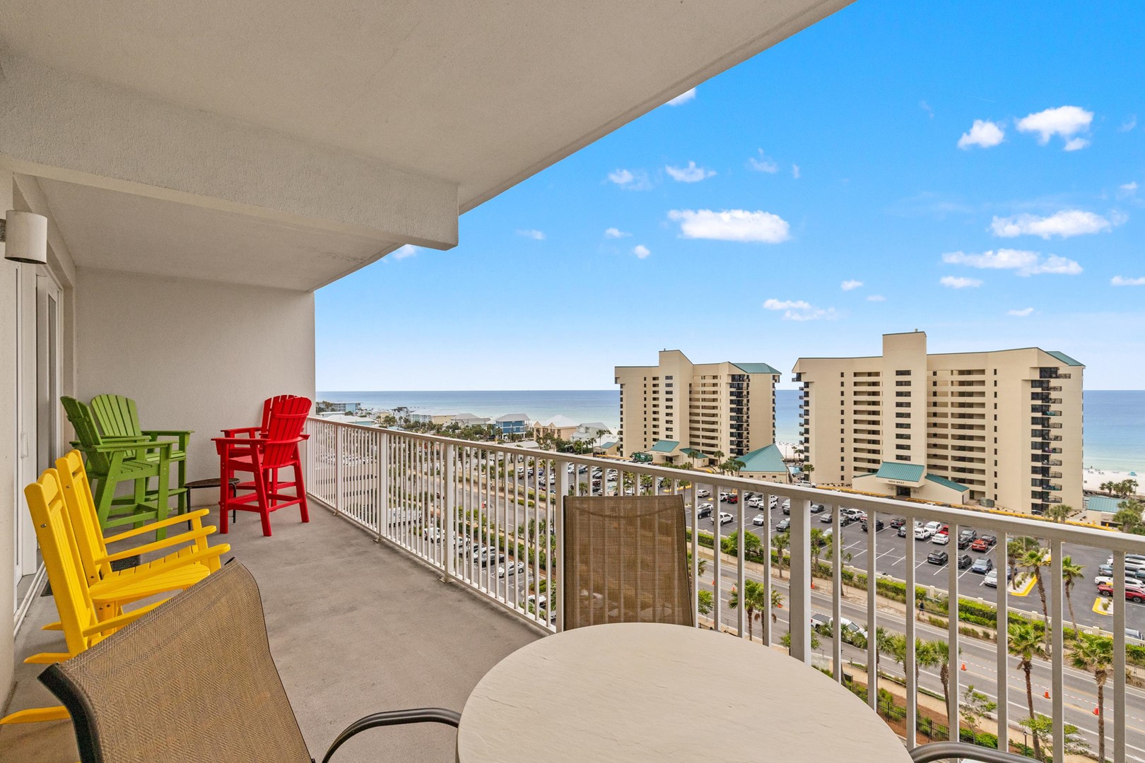 Laketown Wharf 824 7