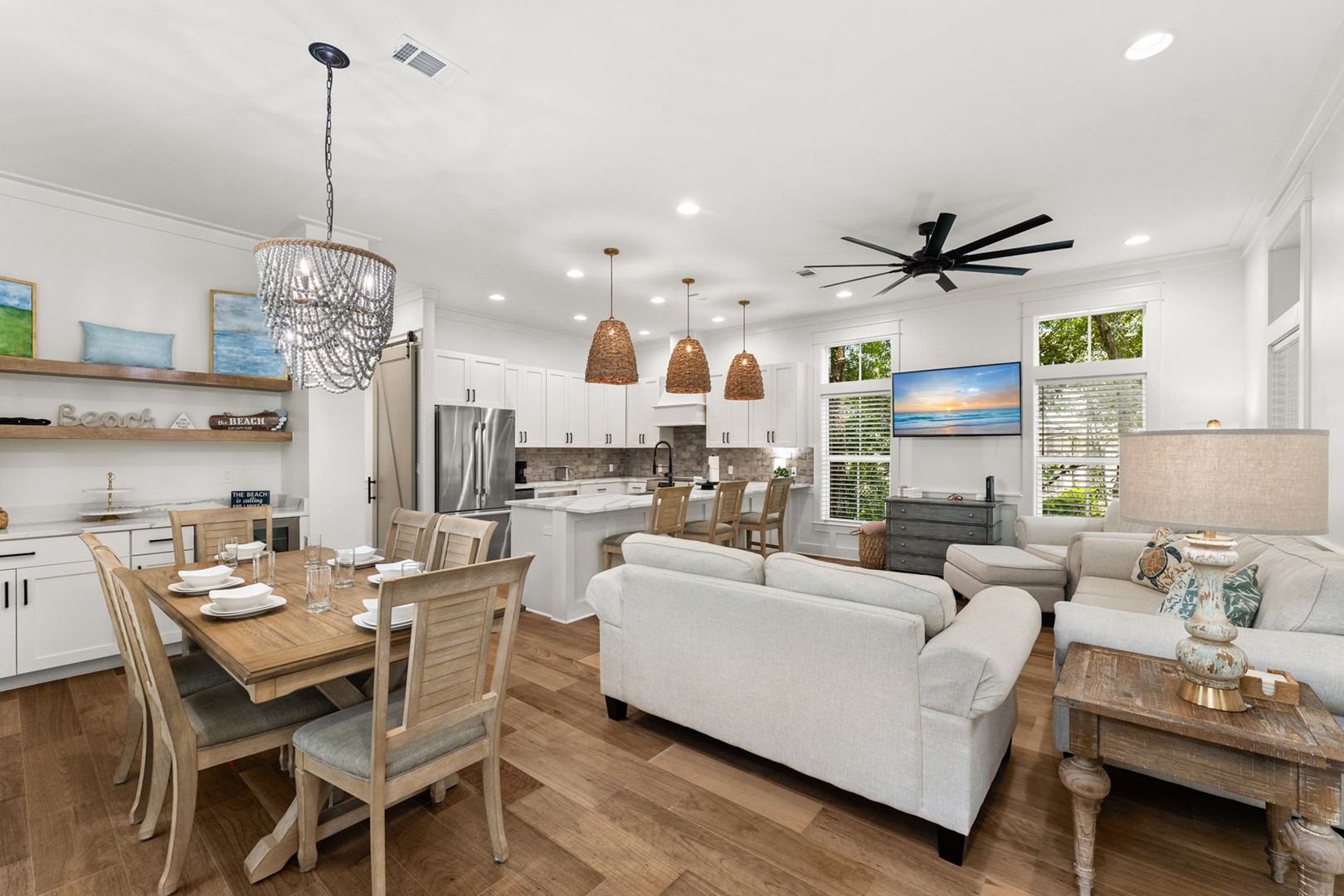 Magnolia Cottages - Shore Me the Way Photo