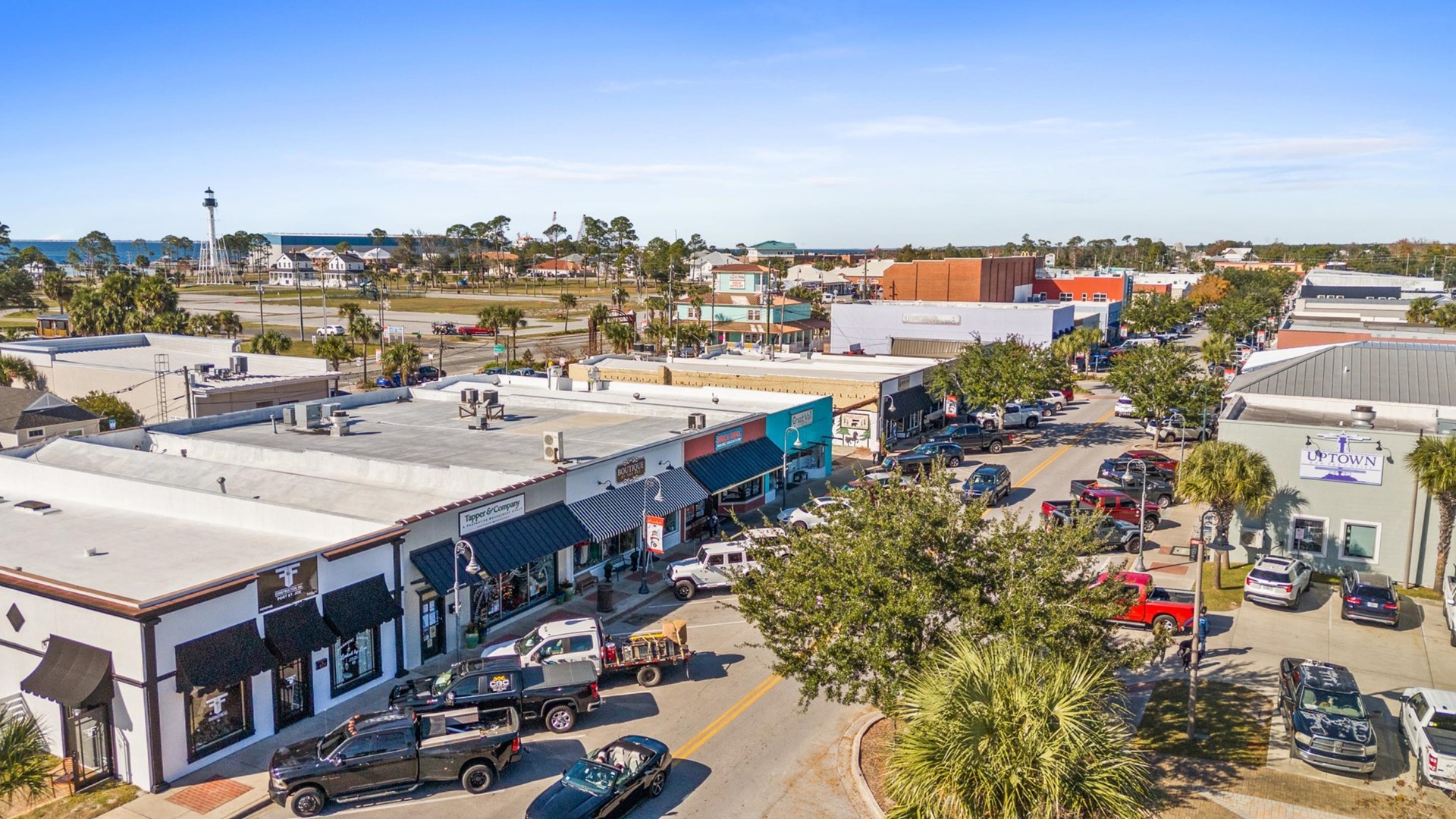 Beach House - Ocean Breeze Cottage 2