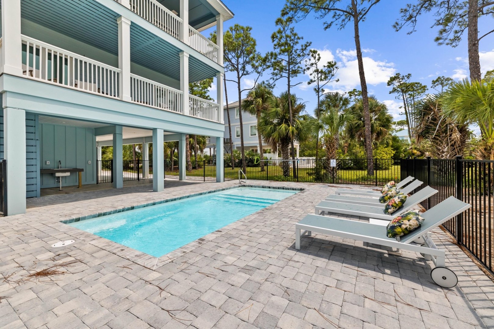Private Pool