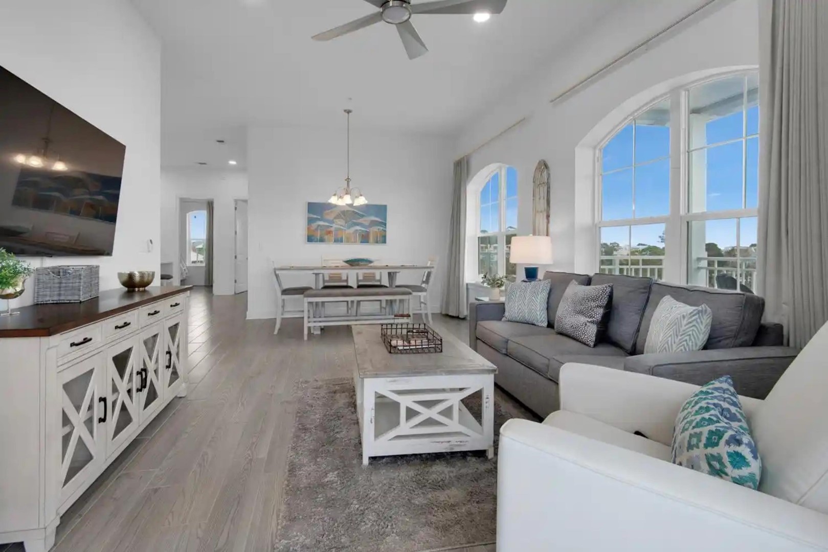 Gulf Place Residences 301 8