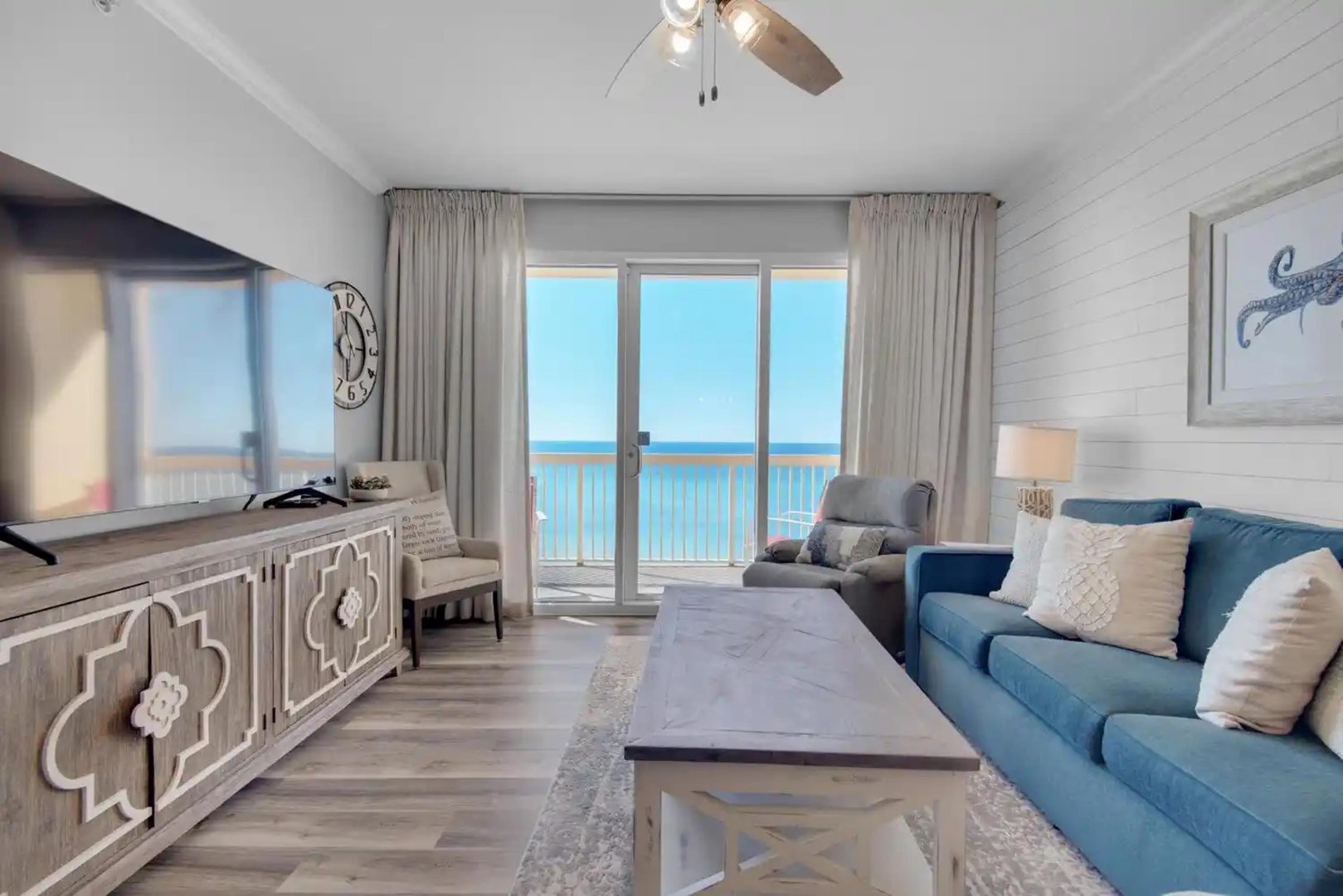 Calypso Resort 704W 7