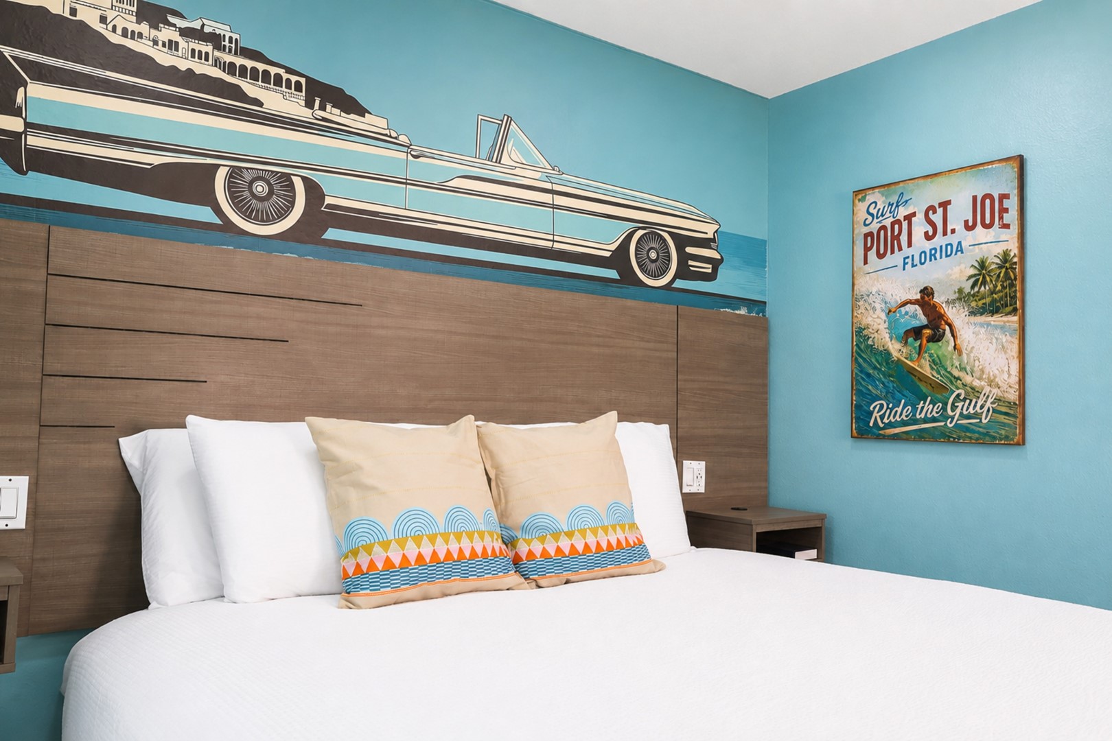 The Blu - Room 02 - Del Rio Drive 4