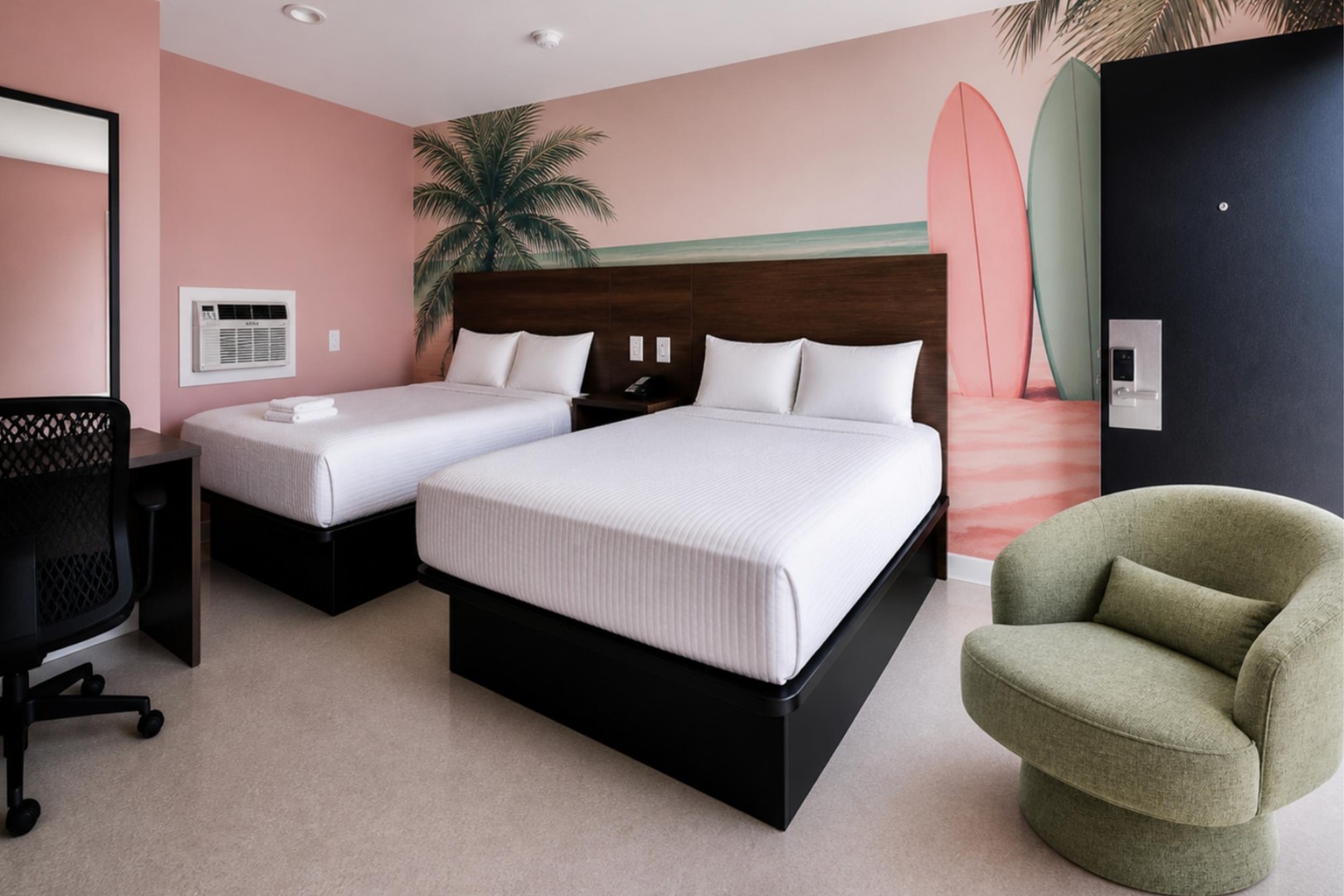 The Blu - Room 104 Photo
