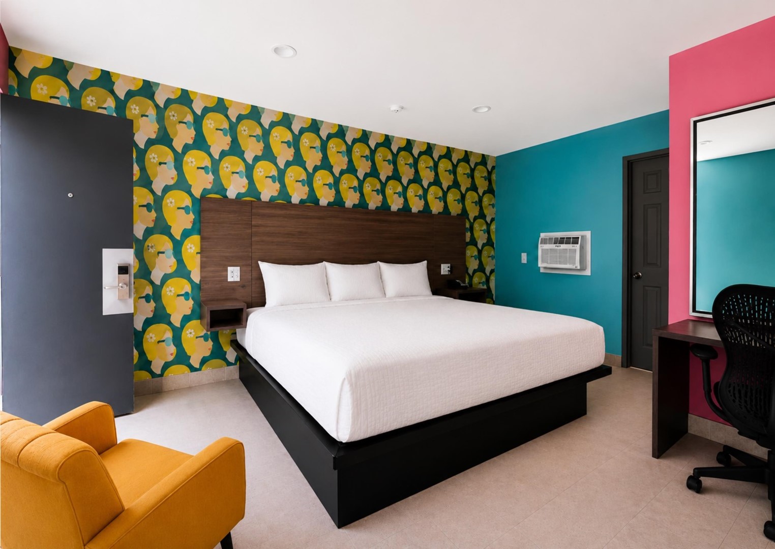 The Blu - Room 110 Photo