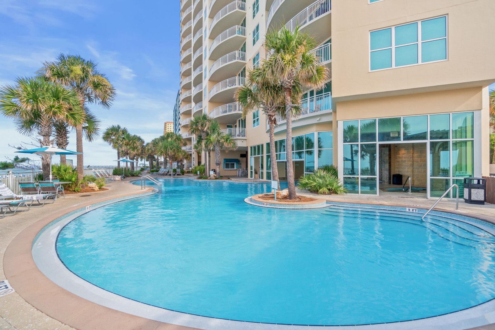 Aqua Beach Resort 1610 Photo