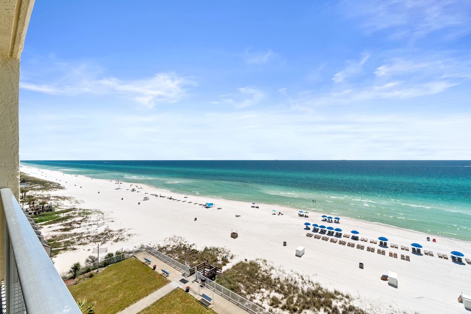 Regency Towers 820 5