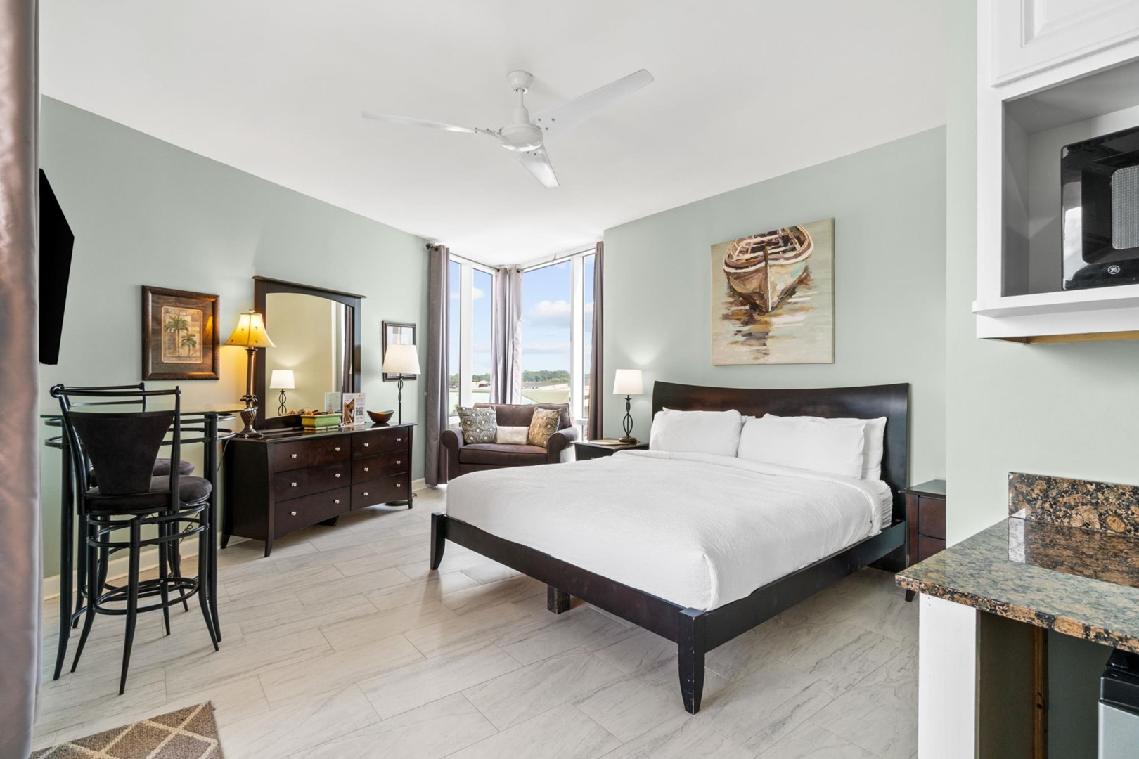 Splash Beach Resort Condo Rental 301E-A