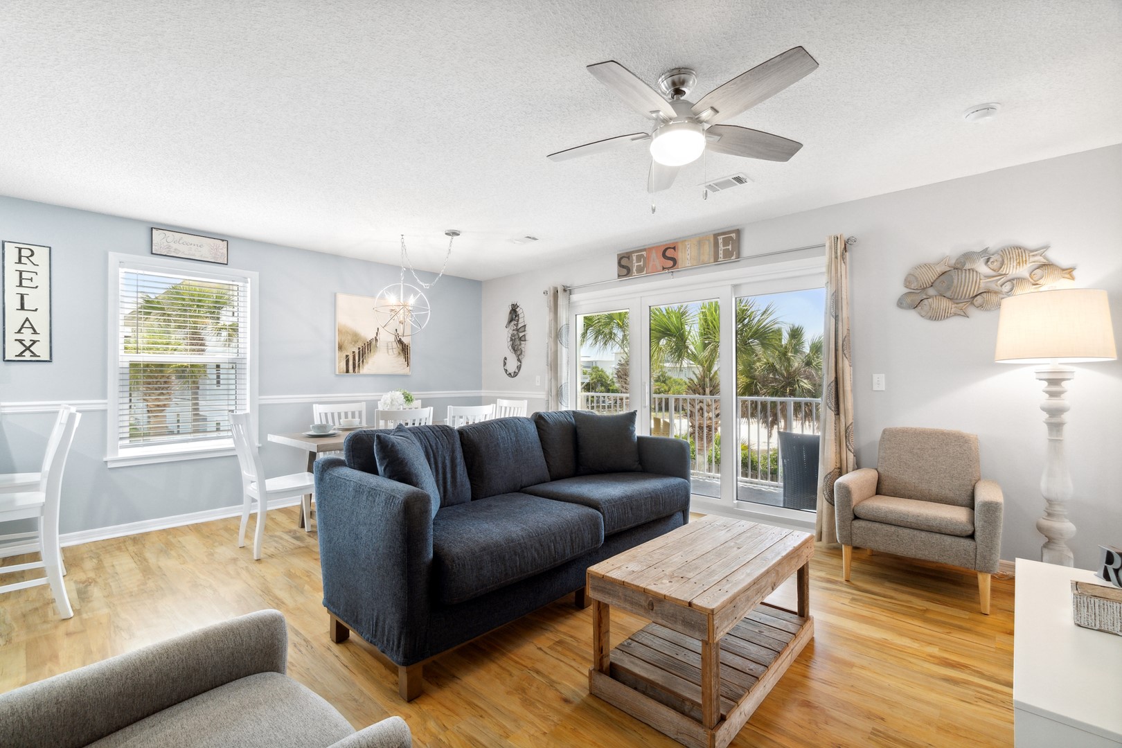 Beachside Villas 1023 4