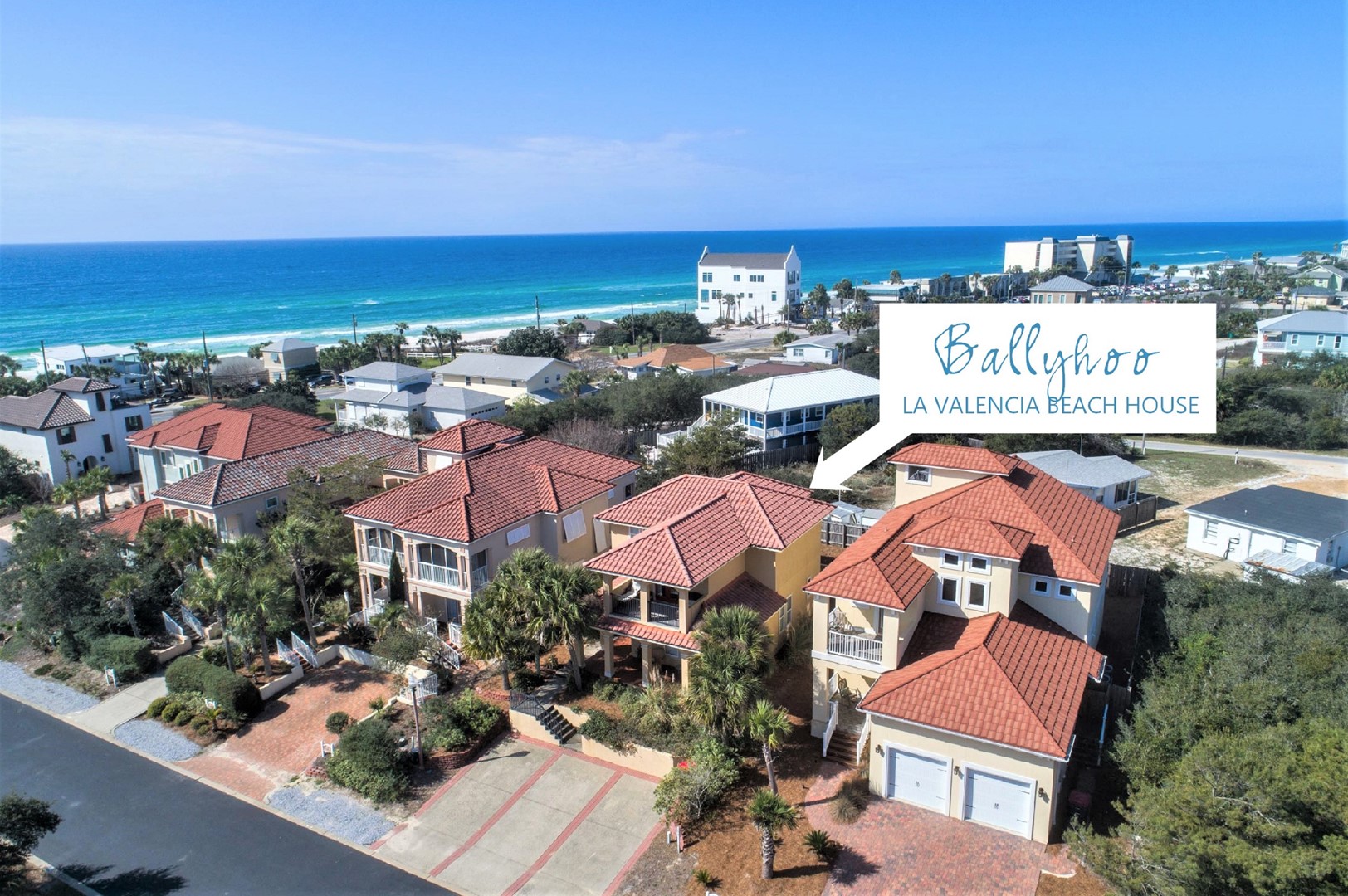 La Valencia Beach Resort - Ballyhoo Photo