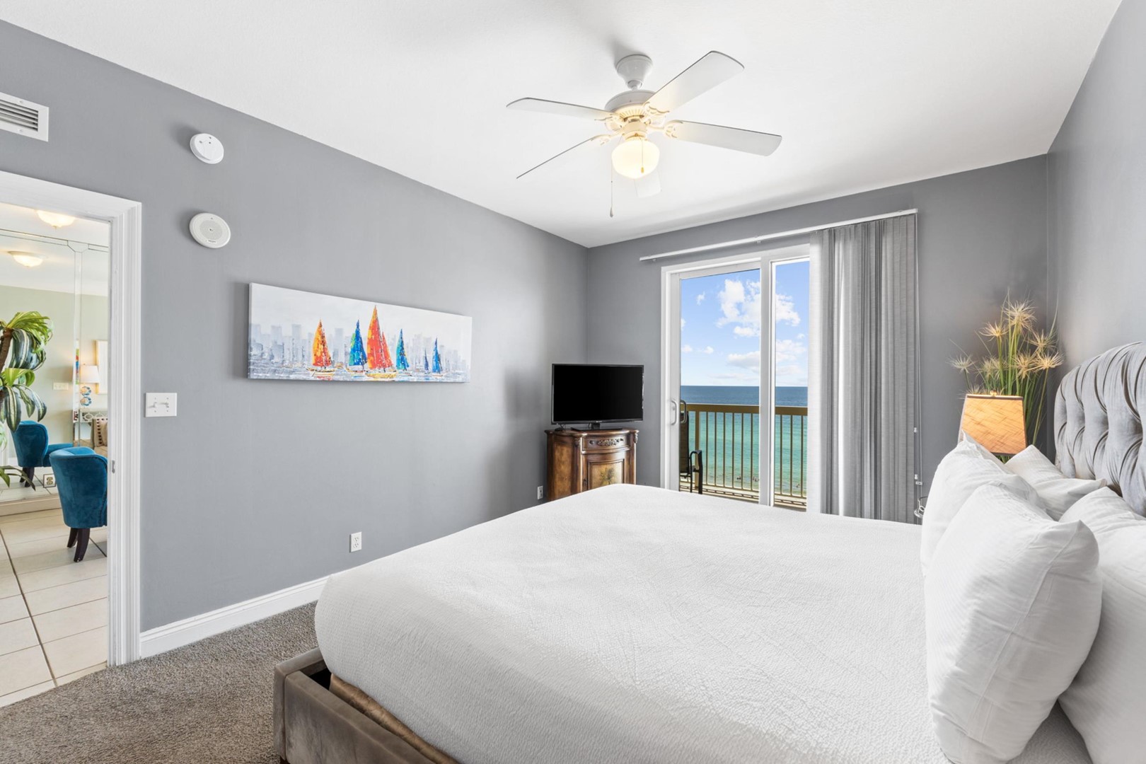 Bedroom with Balcony Access