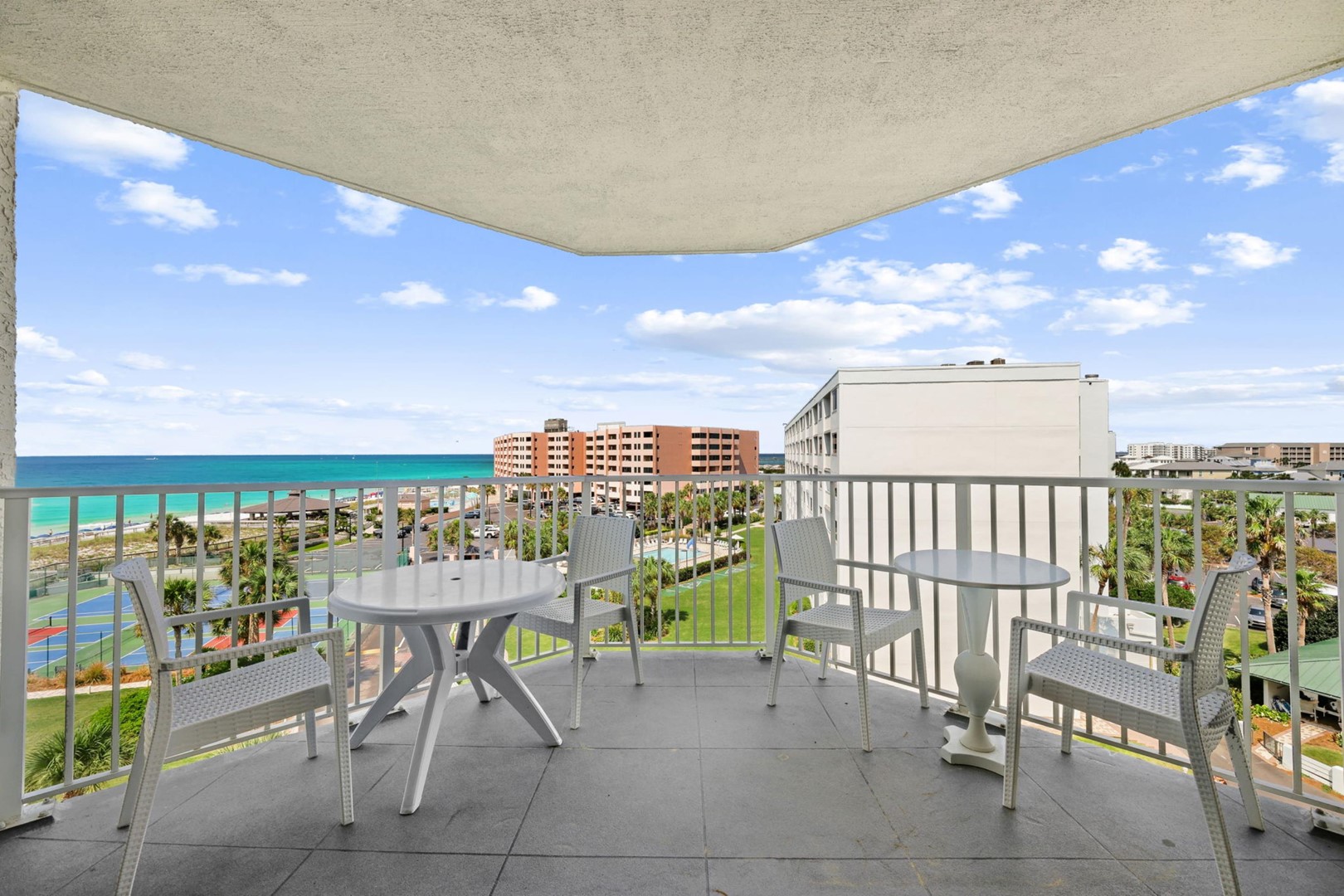 Inlet Reef Club 513 5