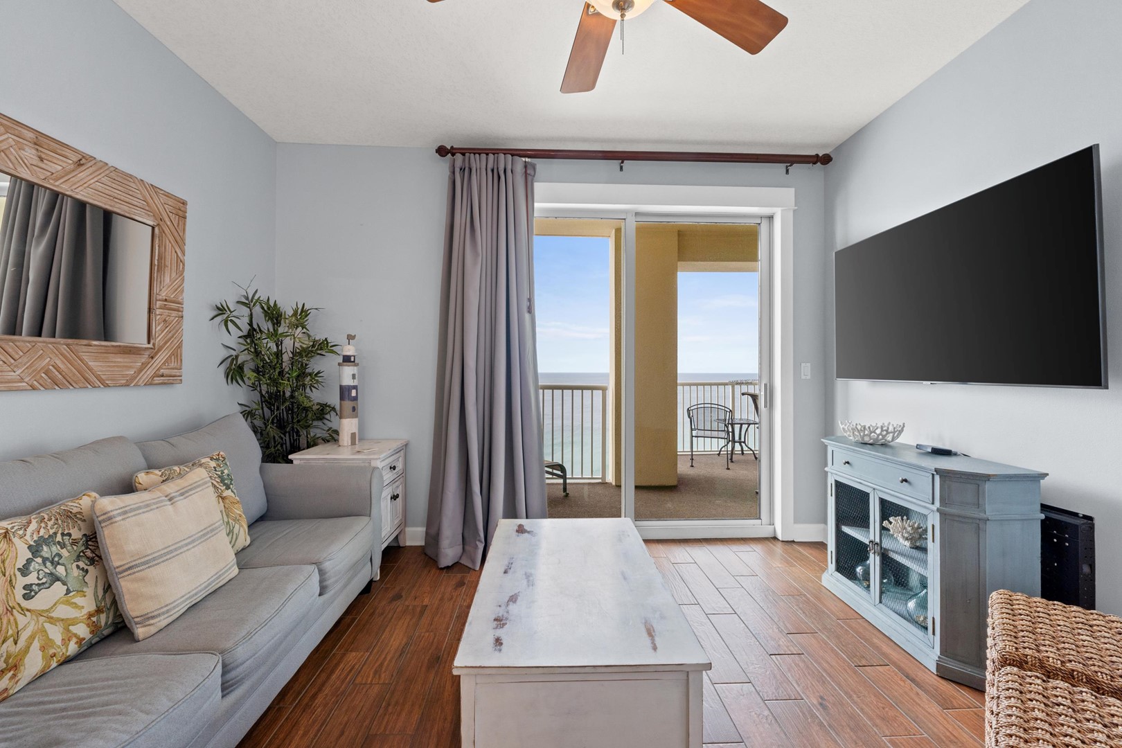 Grand Panama Beach Resort Condo Rental 1-1809