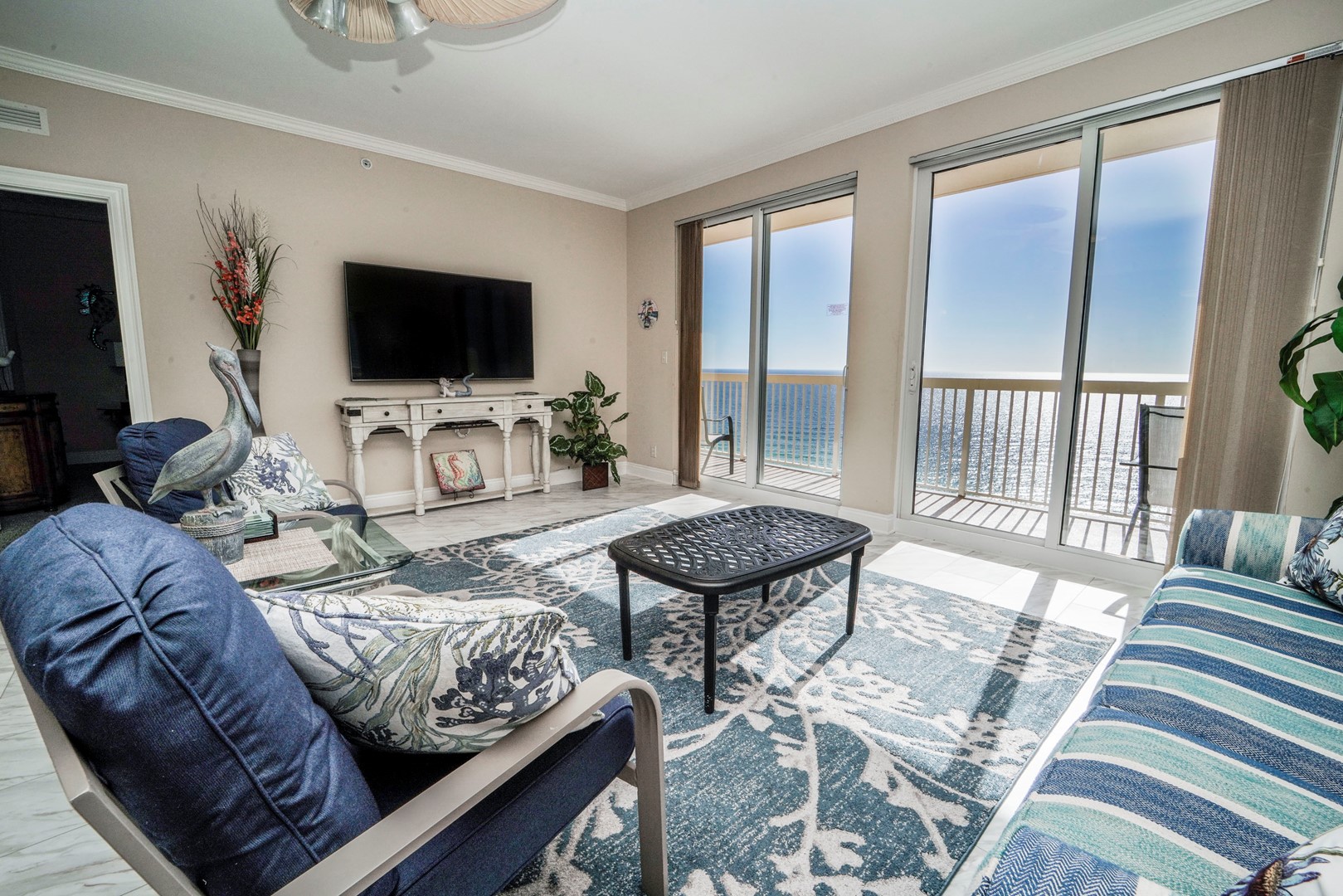 Calypso Resort 2209E 6