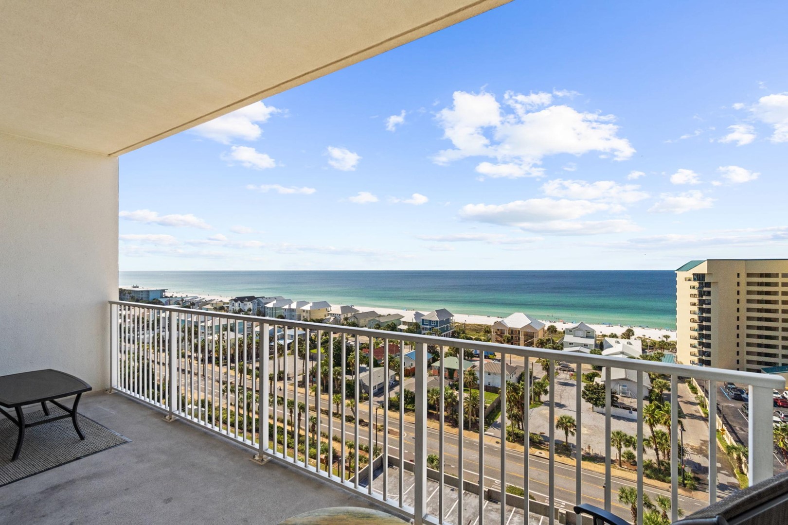 Laketown Wharf 1002 2