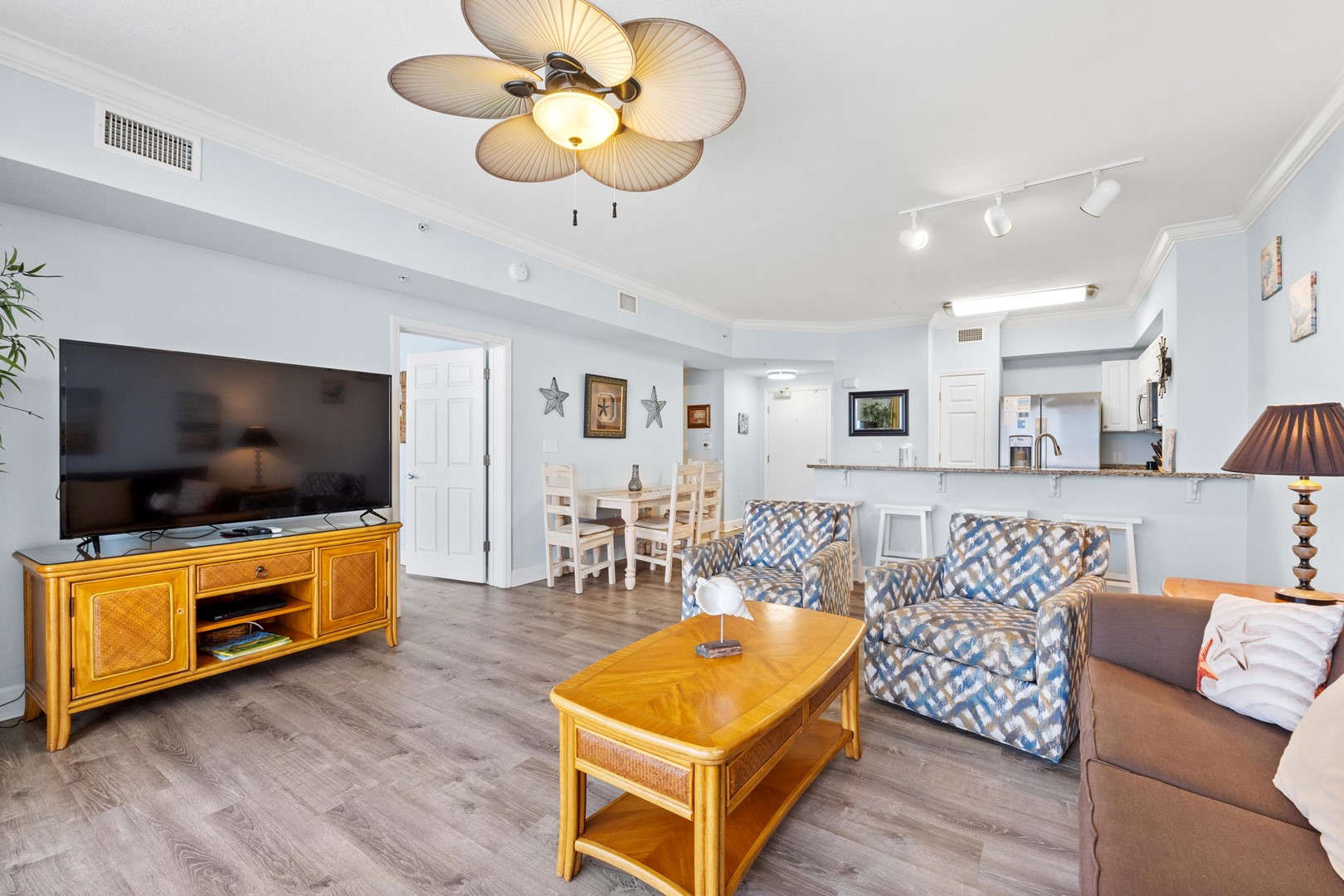 Tidewater Beach Resort 612 8