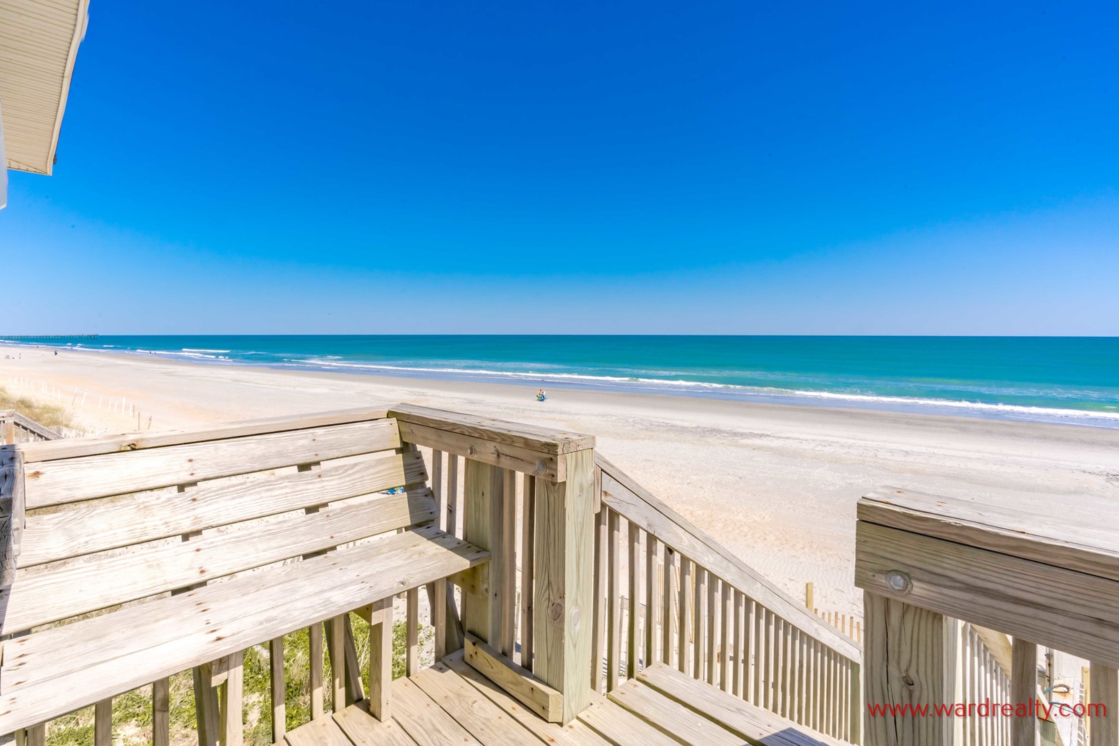 Oceanfront Entry with Built-In Seating