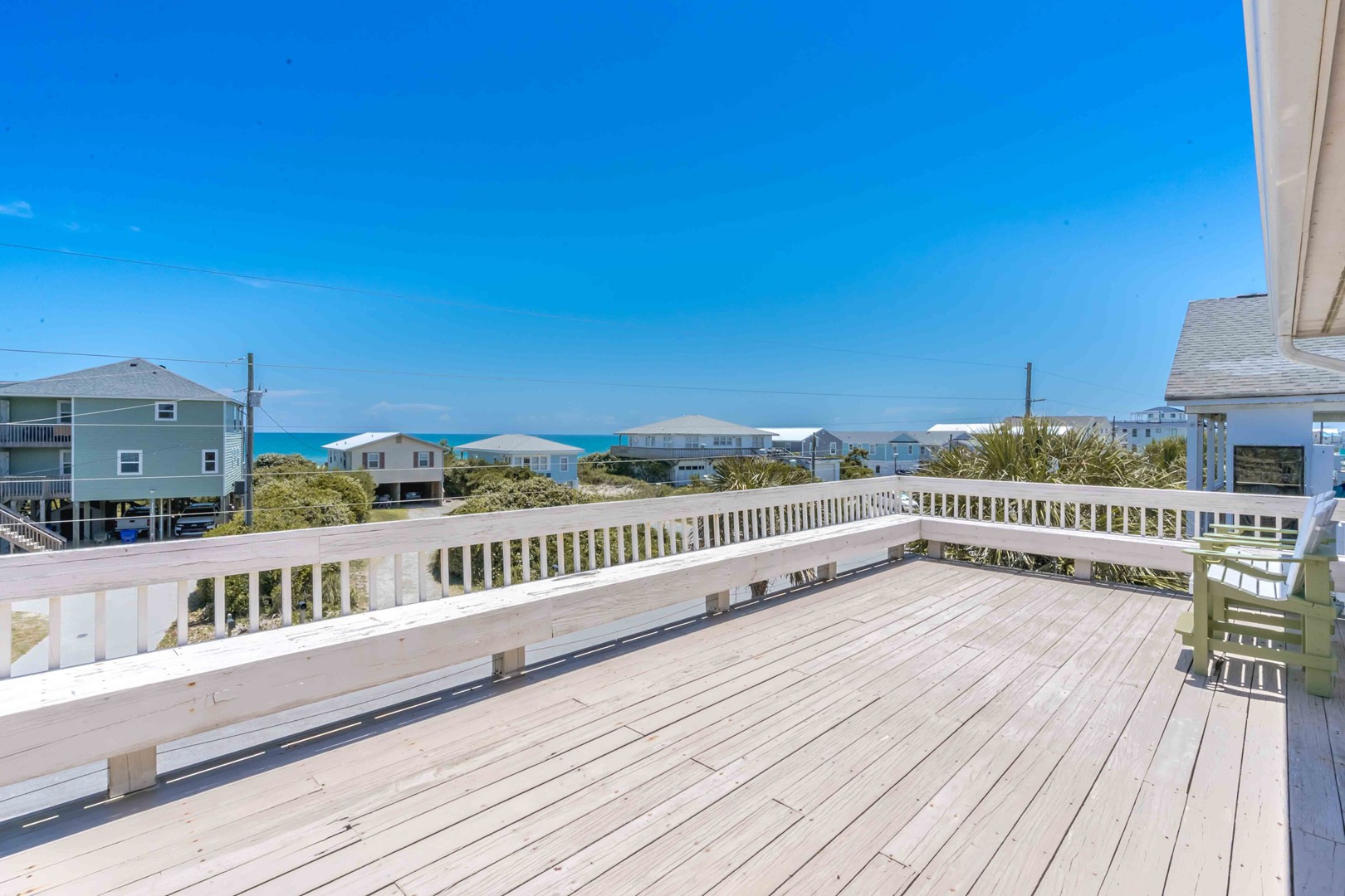 Top Floor Sun Deck II