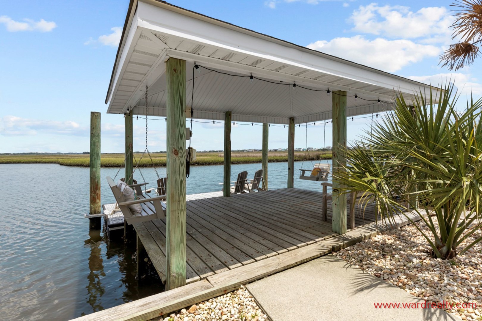 Floating Boat Dock with Gazebo
