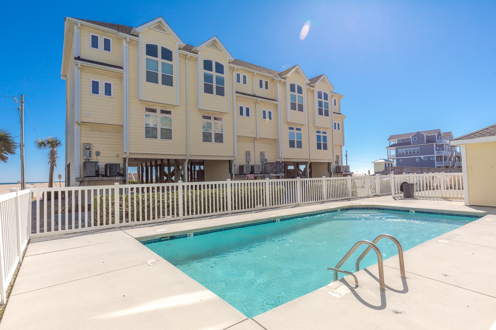 Feeling TipSea Community Pool at Your Doorstep