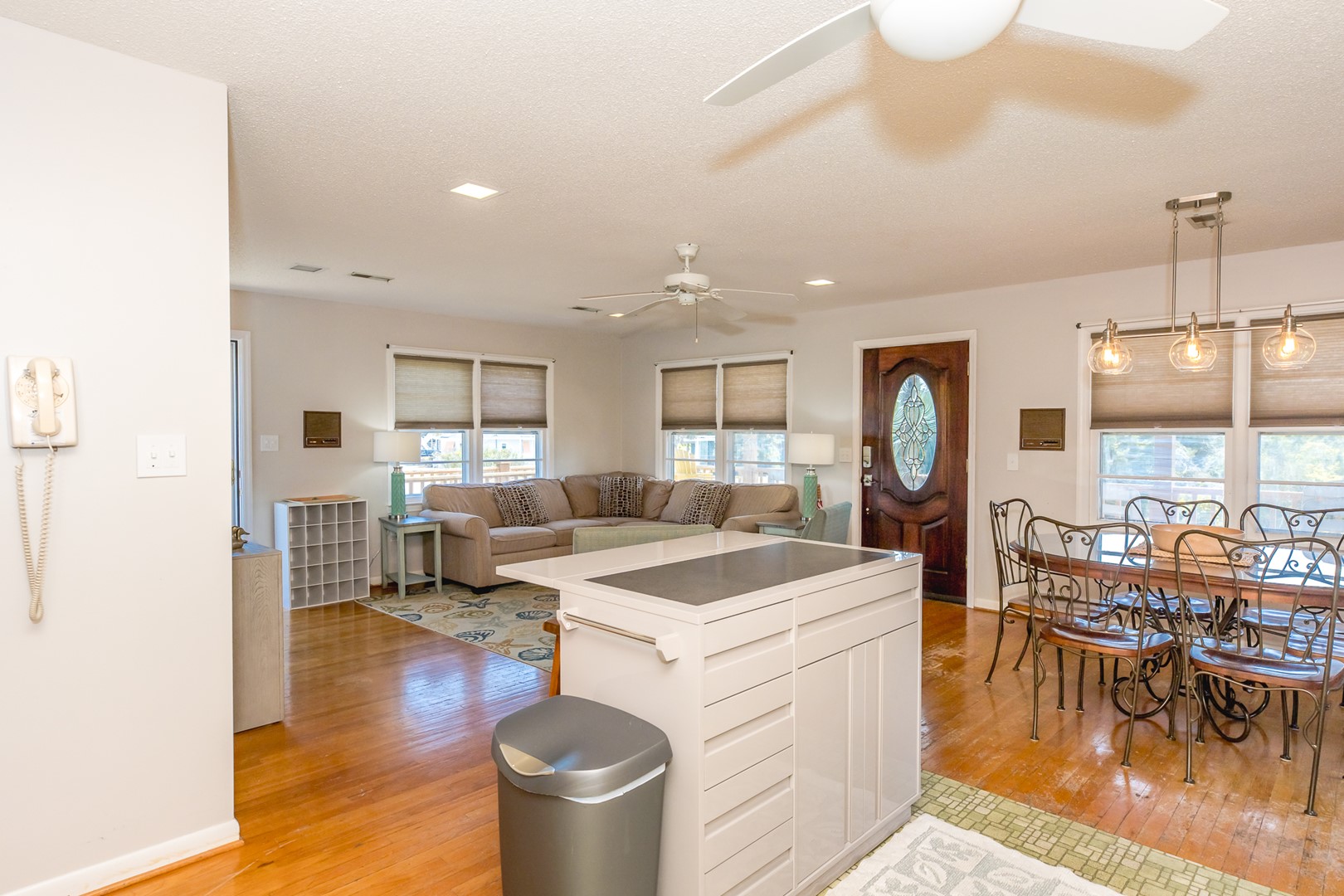 Level Open Floor Plan