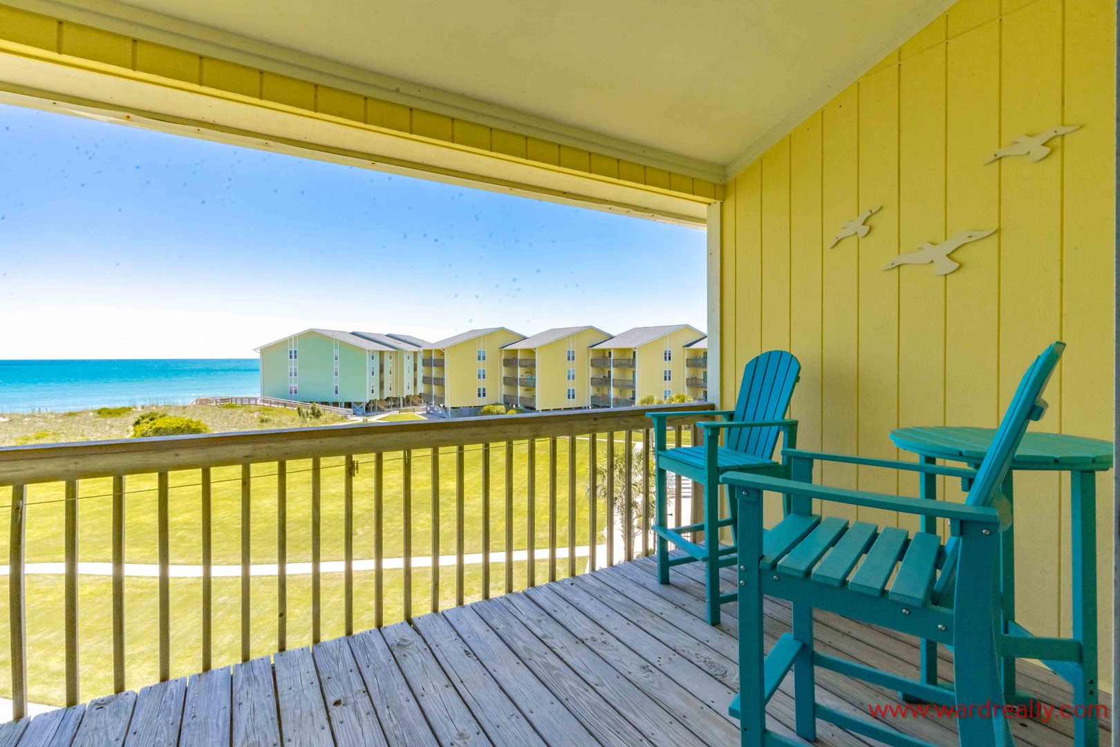 Covered Porch with Ocean & Pool View
