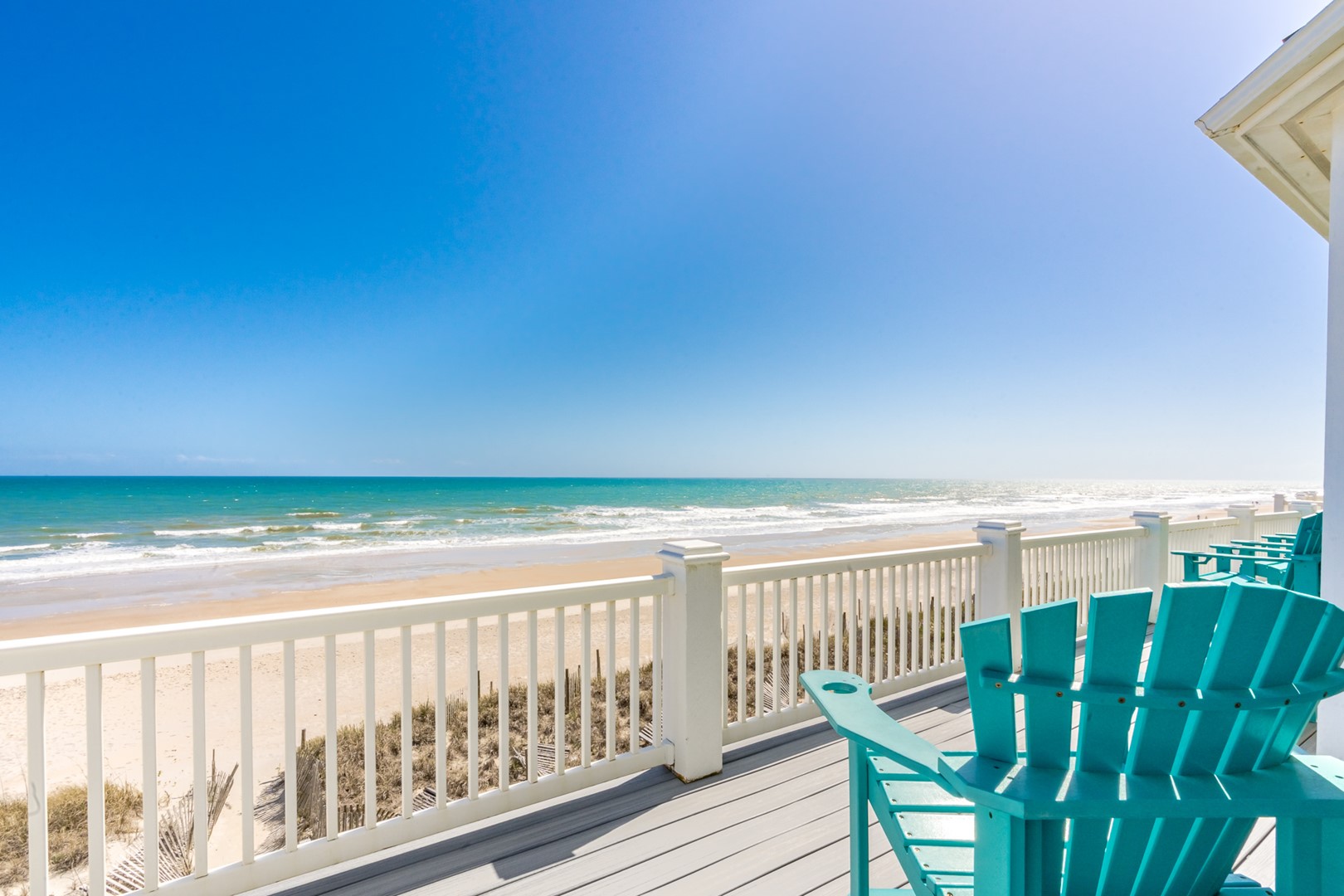 2nd Floor Oceanfront Sun Deck