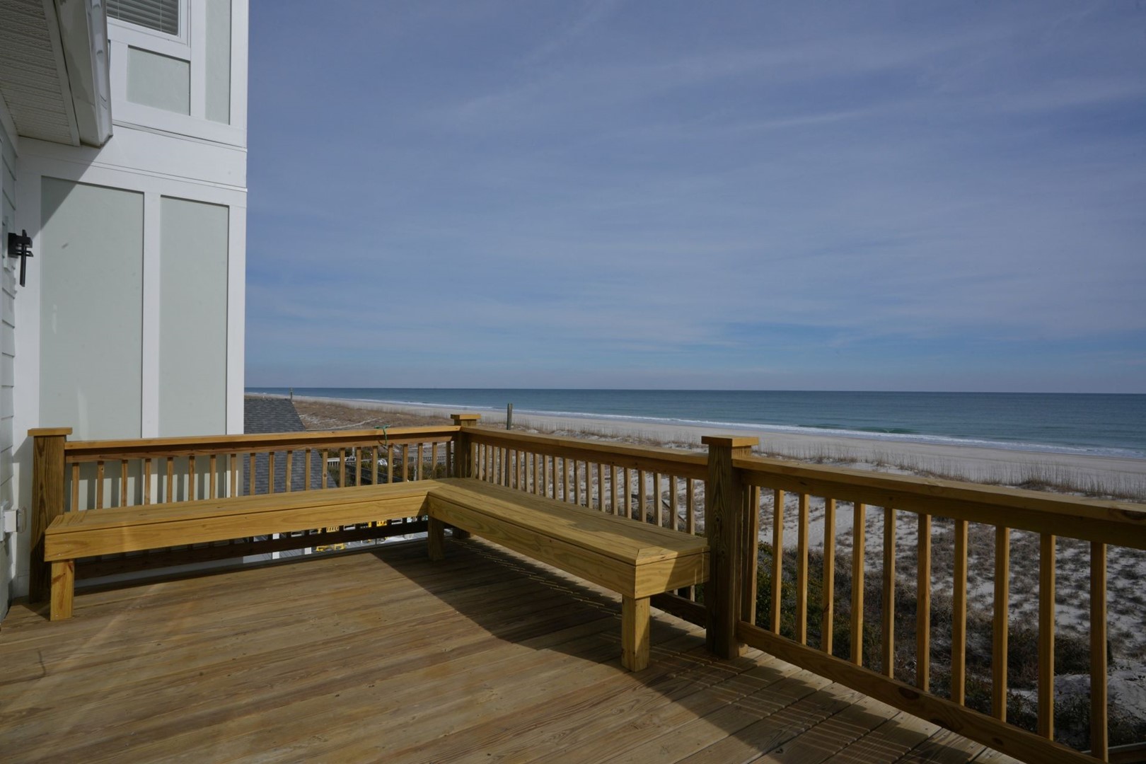 2nd Floor Oceanfront Sun Deck II