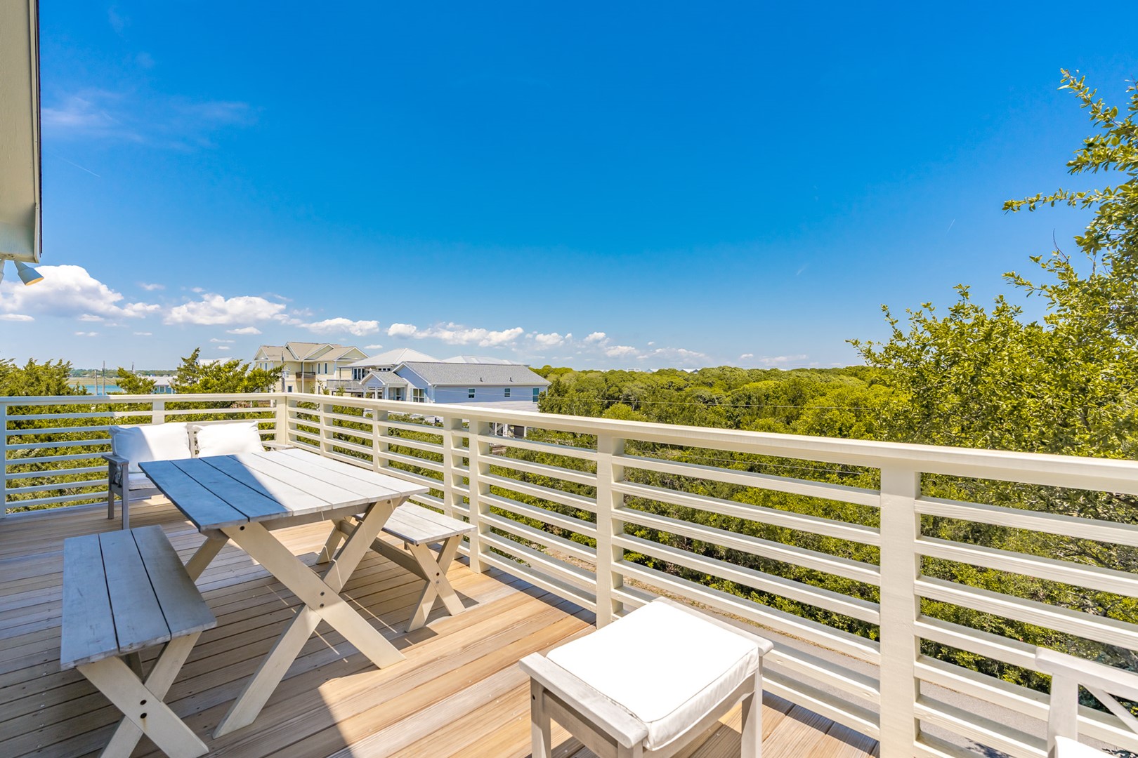 Top Floor Sun Deck