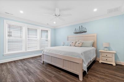 Deja Blue / 2718 W. Pelican Drive