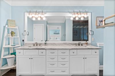 Deja Blue / 2718 W. Pelican Drive