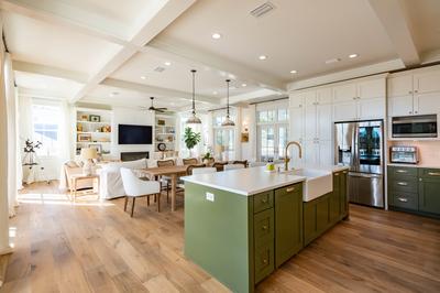 Pelican Trace