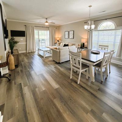 Immaculate Myrtlewood