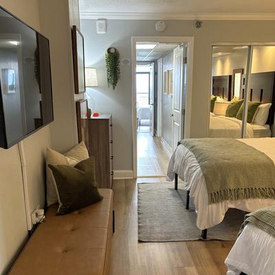 Caravelle - Off The Hook (1)